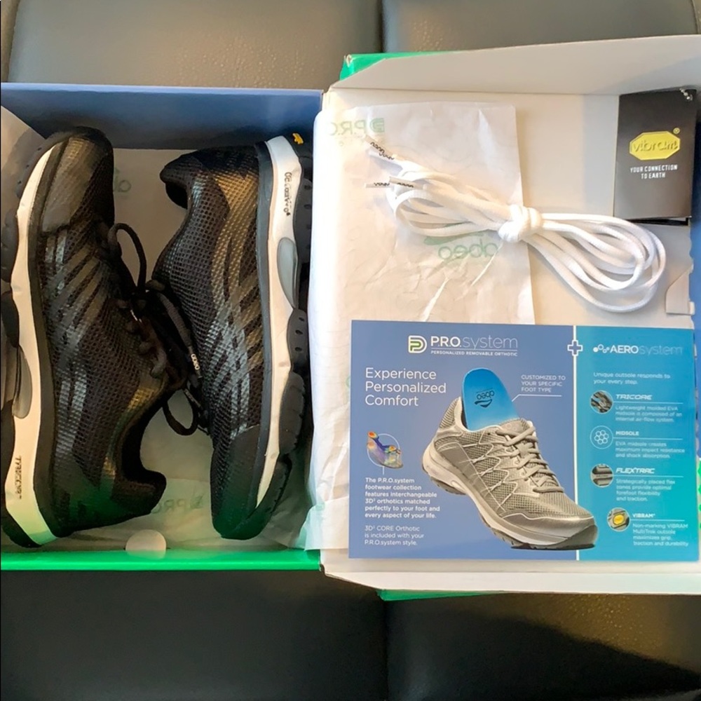 Abeo Women’s Diamond Athletic Shoe